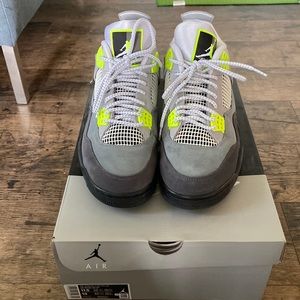Air Jordan Retro 4 (Air Max 1995 colorway)